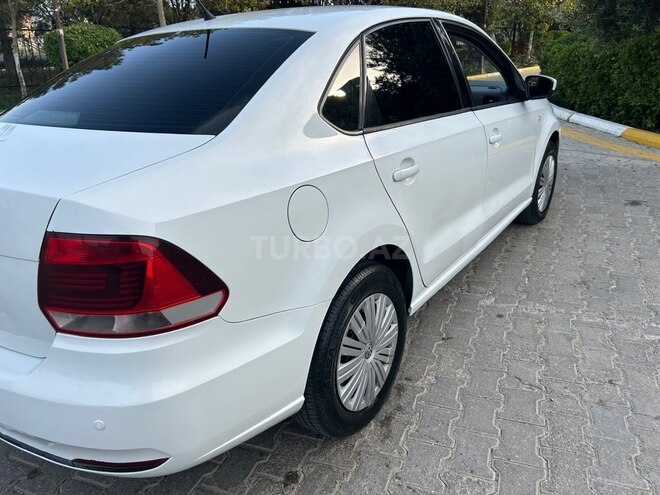 Volkswagen Polo 2019, 137,000 km - 1.6 l - Bakı