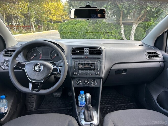 Volkswagen Polo 2019, 137,000 km - 1.6 l - Bakı