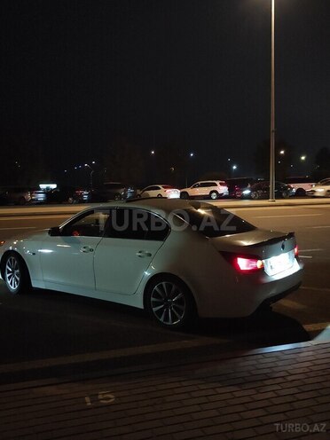 BMW 525 2005, 290,000 km - 2.5 l - Bakı