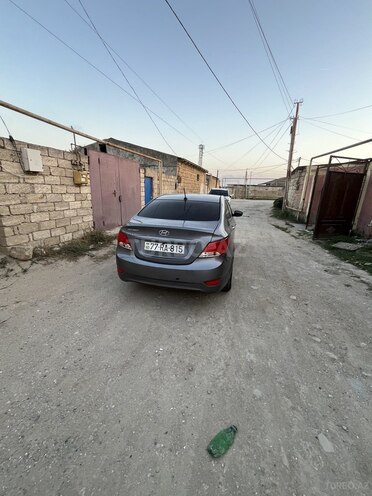 Hyundai Accent 2016, 203,000 km - 1.6 l - Bakı
