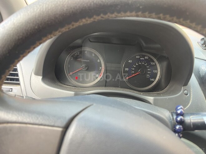 Hyundai Accent 2016, 203,000 km - 1.6 l - Bakı