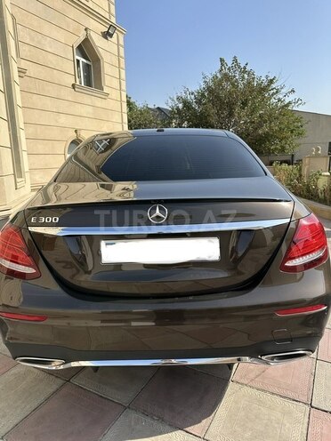 Mercedes E 300 2017, 81,541 km - 2.0 l - Bakı