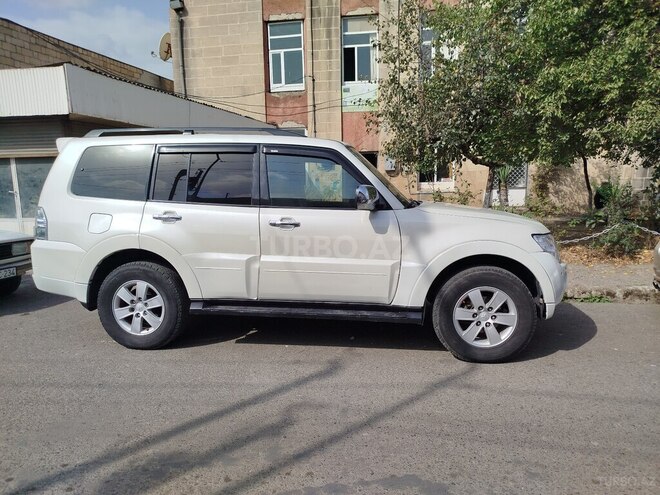 Mitsubishi Pajero 2008, 226,000 km - 3.0 л - Lənkəran