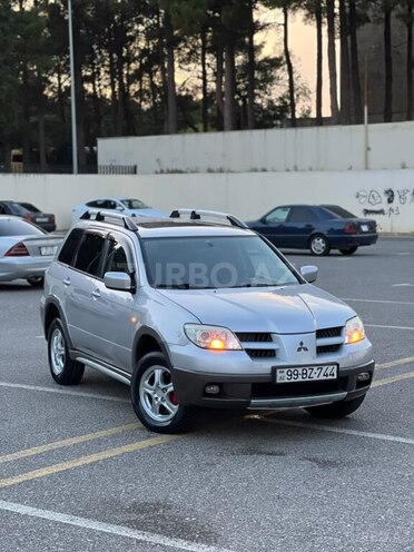 Mitsubishi Outlander 2005, 252,143 km - 2.4 л - Sumqayıt