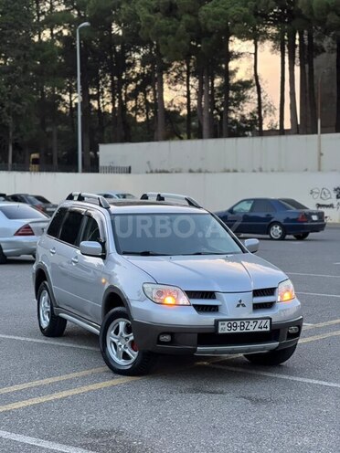 Mitsubishi Outlander 2005, 252,143 km - 2.4 л - Sumqayıt
