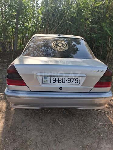 Mercedes C 180 1999, 346,528 km - 1.8 л - Füzuli
