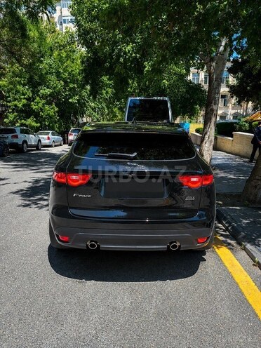 Jaguar F-Pace R 2018, 120,000 km - 2.0 l - Bakı
