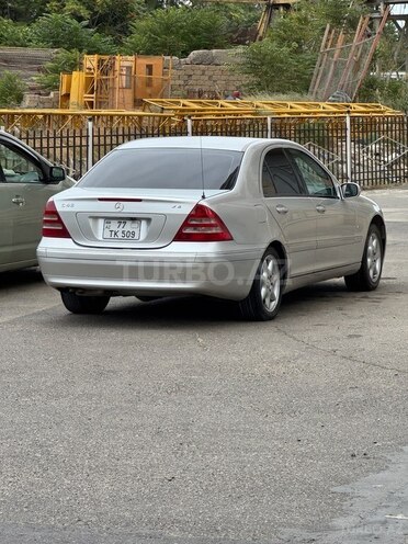 Mercedes C 240 2002, 358,000 km - 2.6 л - Bakı