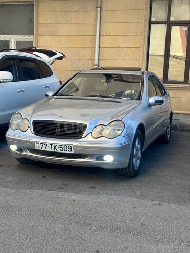 Mercedes C 240 2002, 358,000 km - 2.6 л - Bakı
