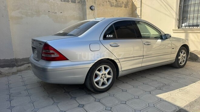 Mercedes C 240 2002, 358,000 km - 2.6 л - Bakı