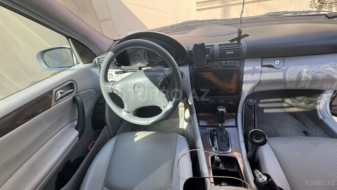 Mercedes C 240 2002, 358,000 km - 2.6 л - Bakı