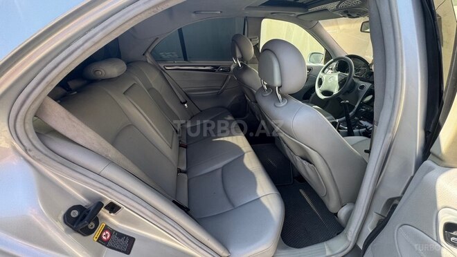 Mercedes C 240 2002, 358,000 km - 2.6 л - Bakı