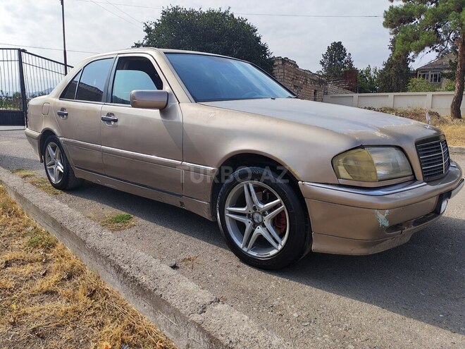 Mercedes C 180 1995, 451,607 km - 1.8 l - Tovuz