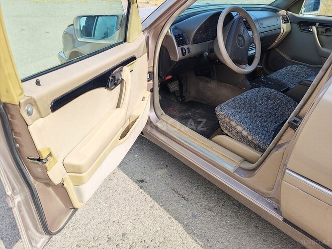 Mercedes C 180 1995, 451,607 km - 1.8 l - Tovuz