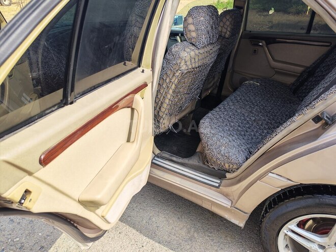 Mercedes C 180 1995, 451,607 km - 1.8 l - Tovuz