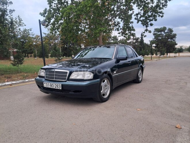 Mercedes C 180 1997, 328,000 km - 1.8 l - Qazax