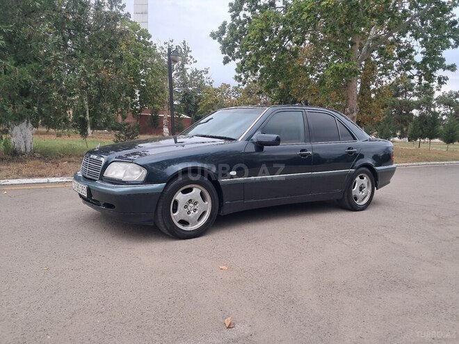 Mercedes C 180 1997, 328,000 km - 1.8 l - Qazax