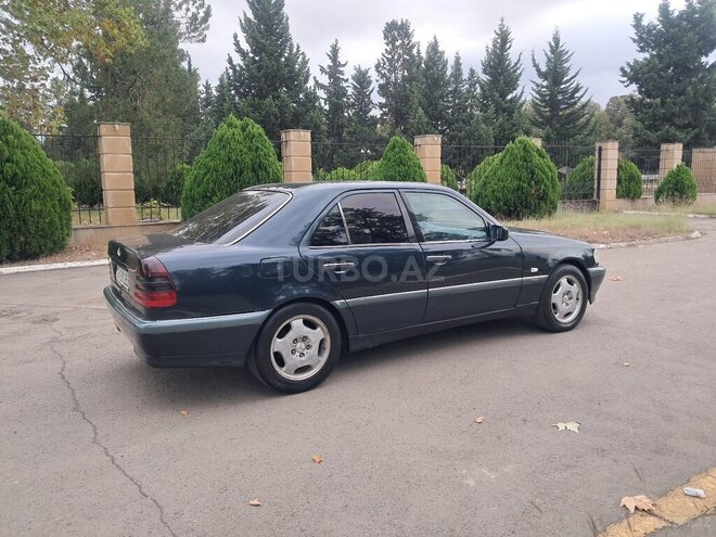 Mercedes C 180 1997, 328,000 km - 1.8 l - Qazax