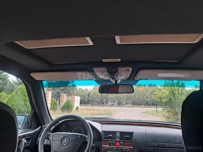 Mercedes C 180 1997, 328,000 km - 1.8 l - Qazax