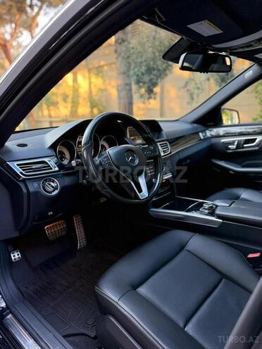 Mercedes E 250 4MATIC 2015, 274,000 km - 2.1 л - Bakı
