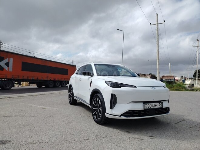 Changan Qiyuan Q05 2025, 46,995 km - 1.5 л - Bakı
