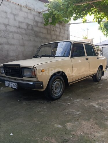 LADA (VAZ) 2105 1984, 54,238 km - 1.5 l - Quba