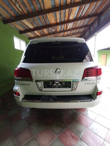 Lexus LX 570 2014, 74,200 km - 5.7 л - Bakı
