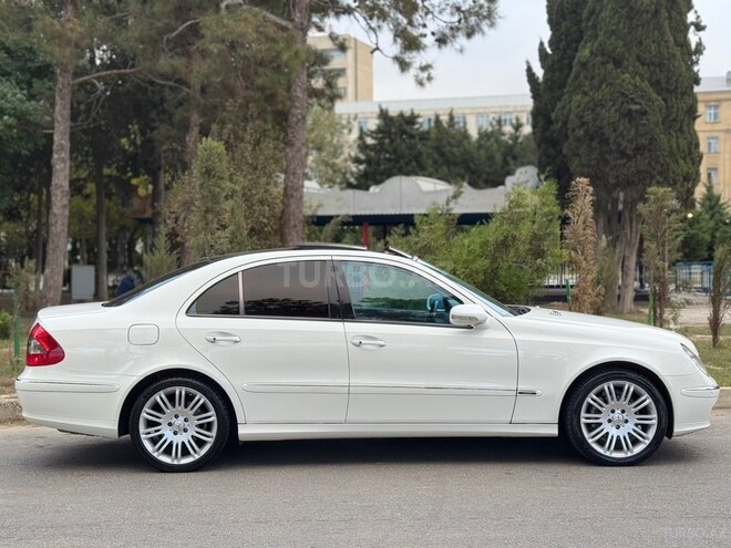 Mercedes E 240 2003, 286,000 km - 2.6 l - Bakı