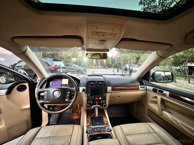 Volkswagen Touareg 2005, 190,000 km - 3.2 л - Bakı