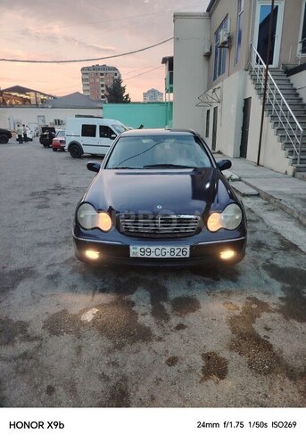 Mercedes C 200 2001, 478,000 km - 2.2 l - Bakı