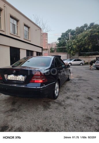 Mercedes C 200 2001, 478,000 km - 2.2 l - Bakı