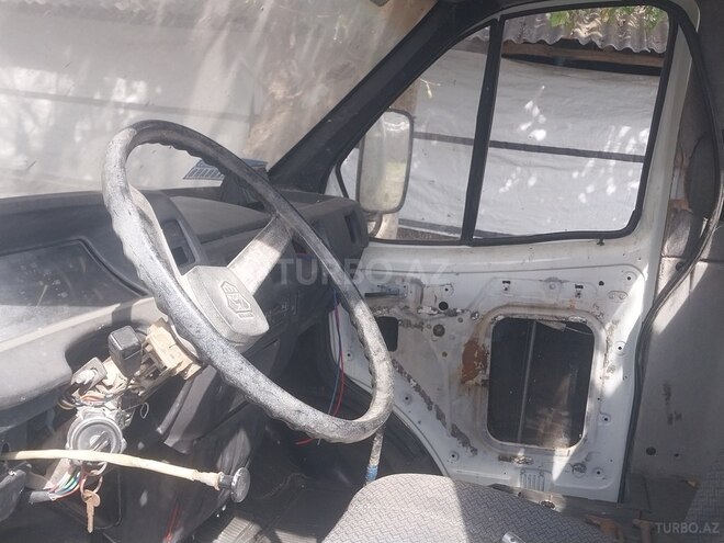 GAZ 33021 1997, 300,000 km - 2.4 l - Göyçay