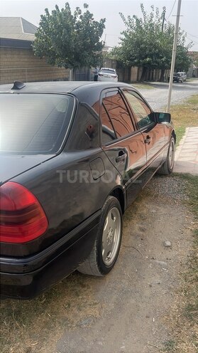 Mercedes C 180 1995, 552,286 km - 1.8 л - Şəki