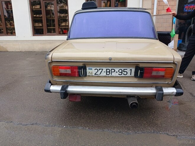 LADA (VAZ) 2106 1983, 300,000 km - 1.5 l - Qusar