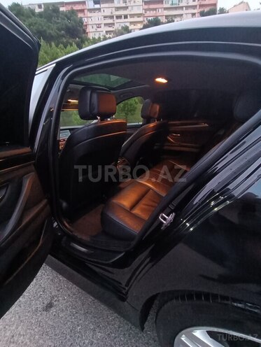 BMW 525 2012, 288,000 km - 2.0 л - Bakı