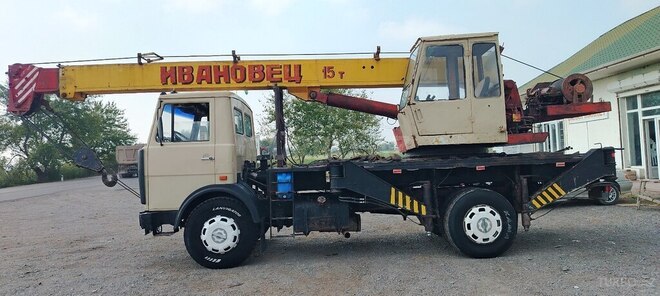 MAZ 5337 1989, 36,000 km - 11.0 l - İmişli