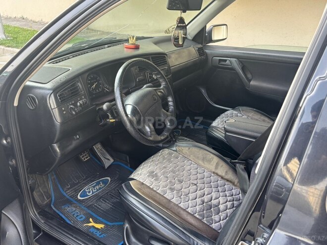 Volkswagen Golf 1994, 324,550 km - 2.0 л - Gəncə