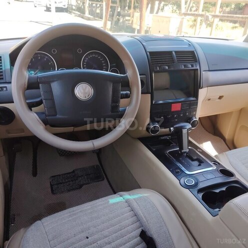 Volkswagen Touareg 2006, 325,000 km - 3.2 l - Bakı