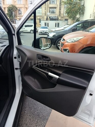 Ford Tourneo Connect 2021, 175,000 km - 1.5 l - Bakı