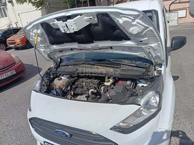 Ford Tourneo Connect 2021, 175,000 km - 1.5 l - Bakı
