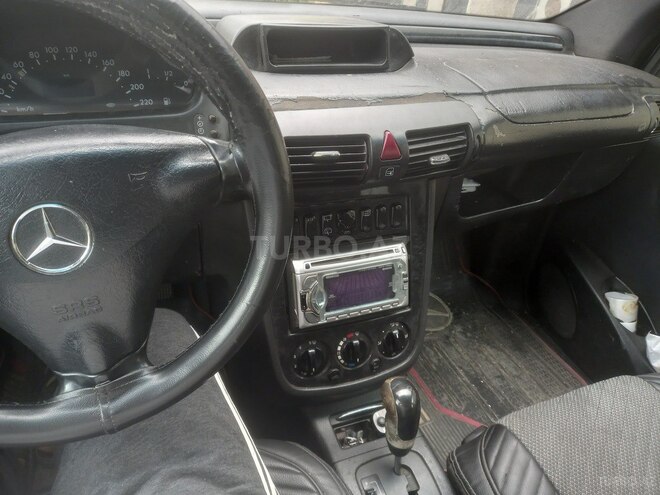 Mercedes Vaneo 2005, 220,000 km - 1.9 л - Bakı