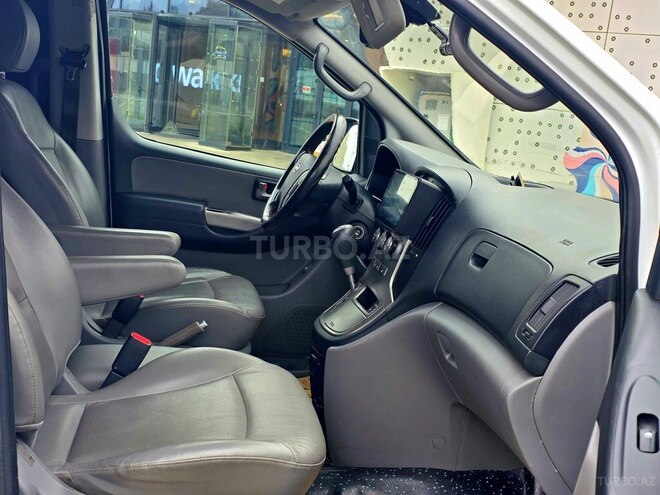 Hyundai H-1 2008, 170,000 km - 2.5 л - Bakı