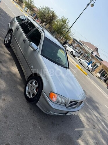 Mercedes C 220 2000, 465,385 km - 2.2 l - İmişli