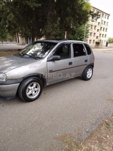 Opel Vita 1997, 566,880 km - 1.4 l - Qazax