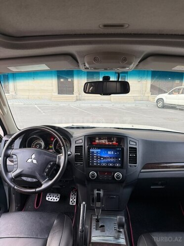 Mitsubishi Pajero 2013, 203,567 km - 3.5 l - Sumqayıt