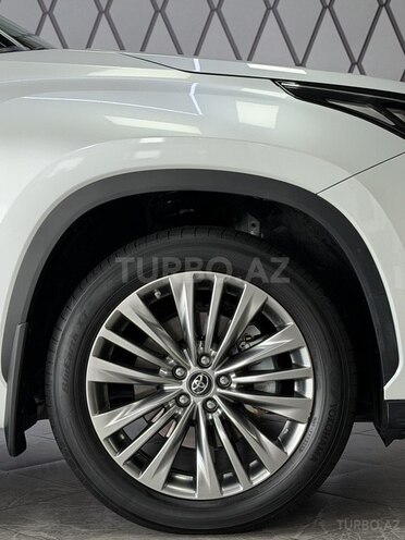 Toyota Highlander 2023, 36,000 km - 2.5 l - Bakı