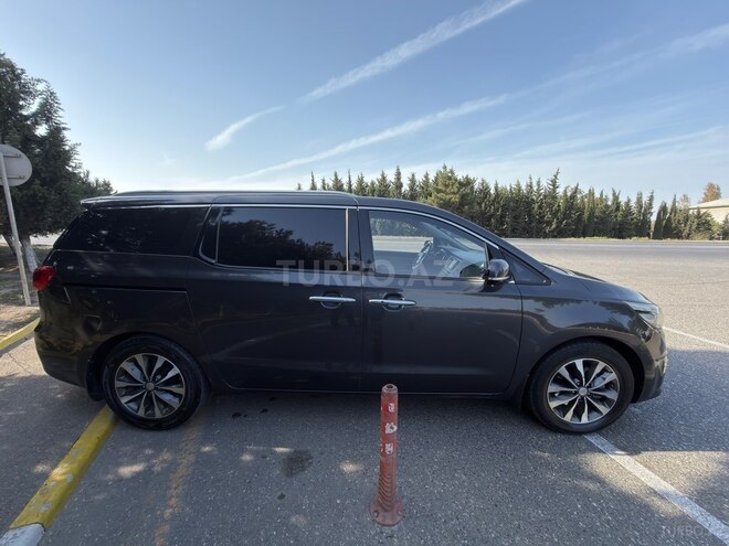 Kia Carnival 2015, 248,500 km - 2.2 l - Bakı