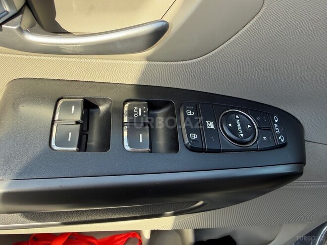 Kia Carnival 2015, 248,500 km - 2.2 l - Bakı