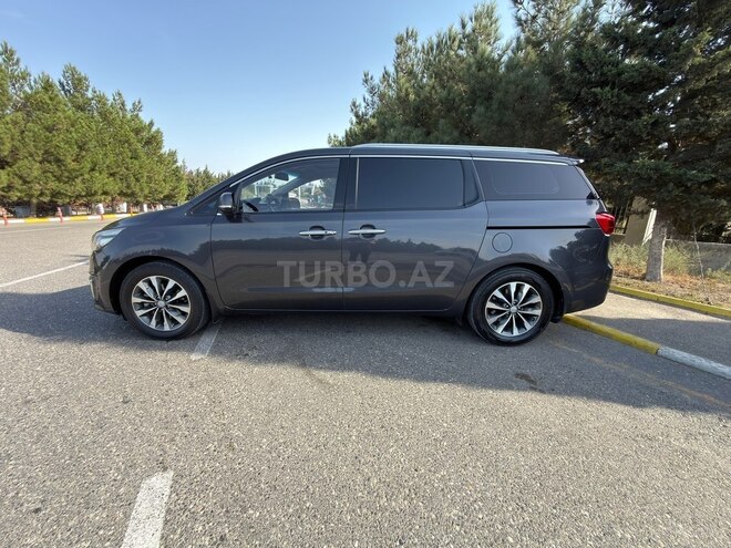 Kia Carnival 2015, 248,500 km - 2.2 l - Bakı
