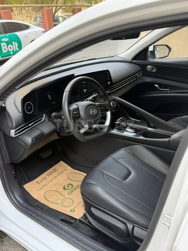 Hyundai Elantra 2025, 45,000 km - 1.5 l - Bakı